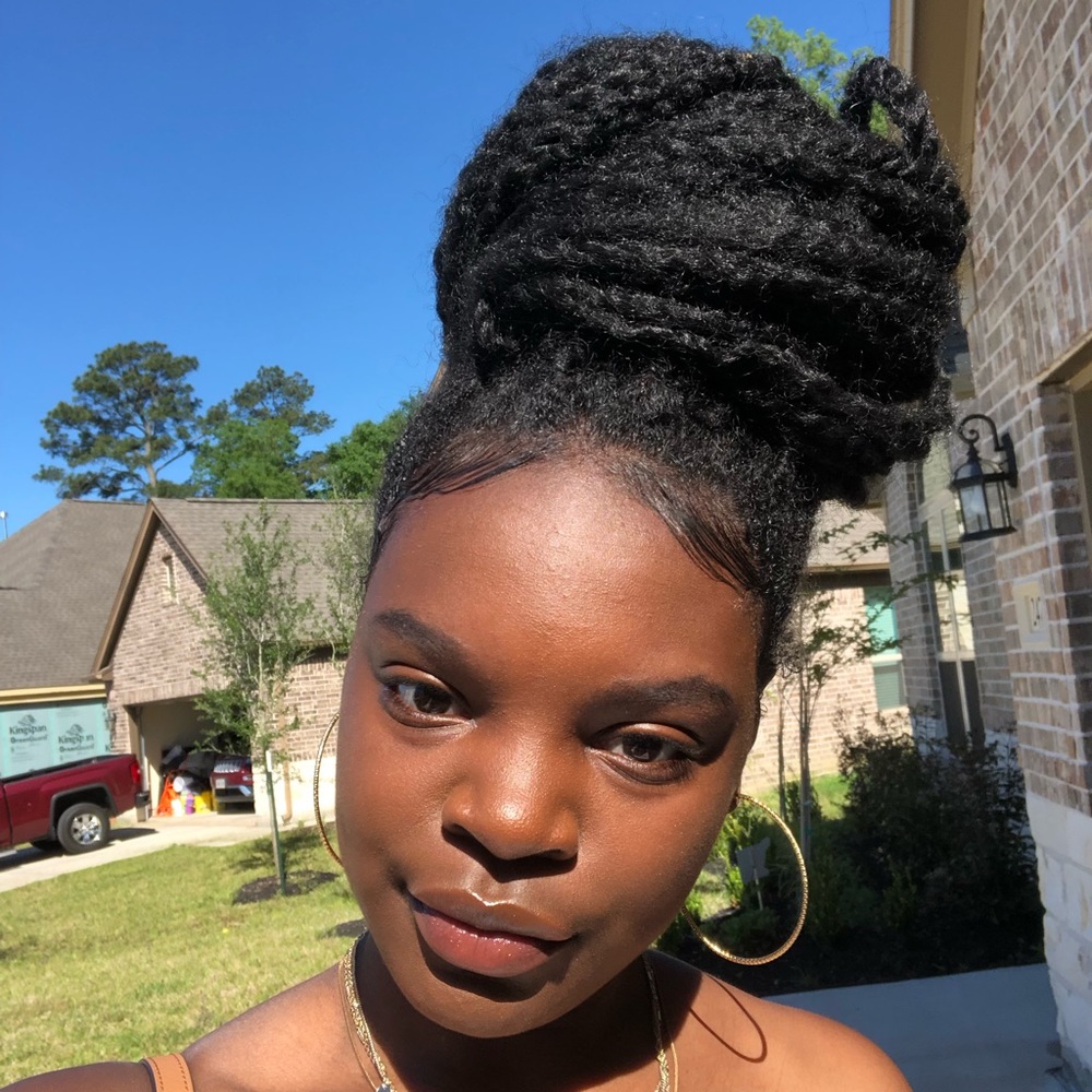 Meet your Posher, Shayla